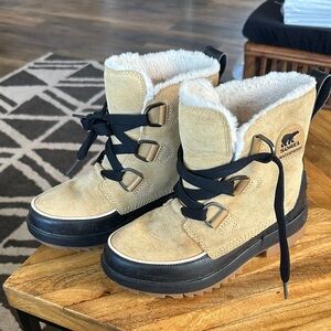 Sorel Tan and Black Winter Boots with Faux Fur